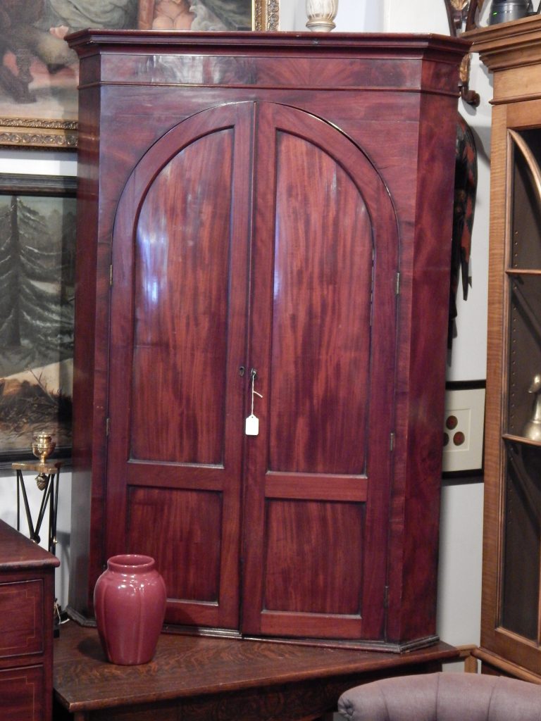C. 1800 Georgian Mahogany Hanging Corner Cupboard