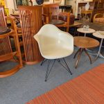 Herman Miller Eames DAR, Fiberglass
