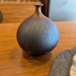 Hideaki Miyamura Vase, about 5.75 inches tall