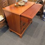 English Mahogany Bachelor Chest