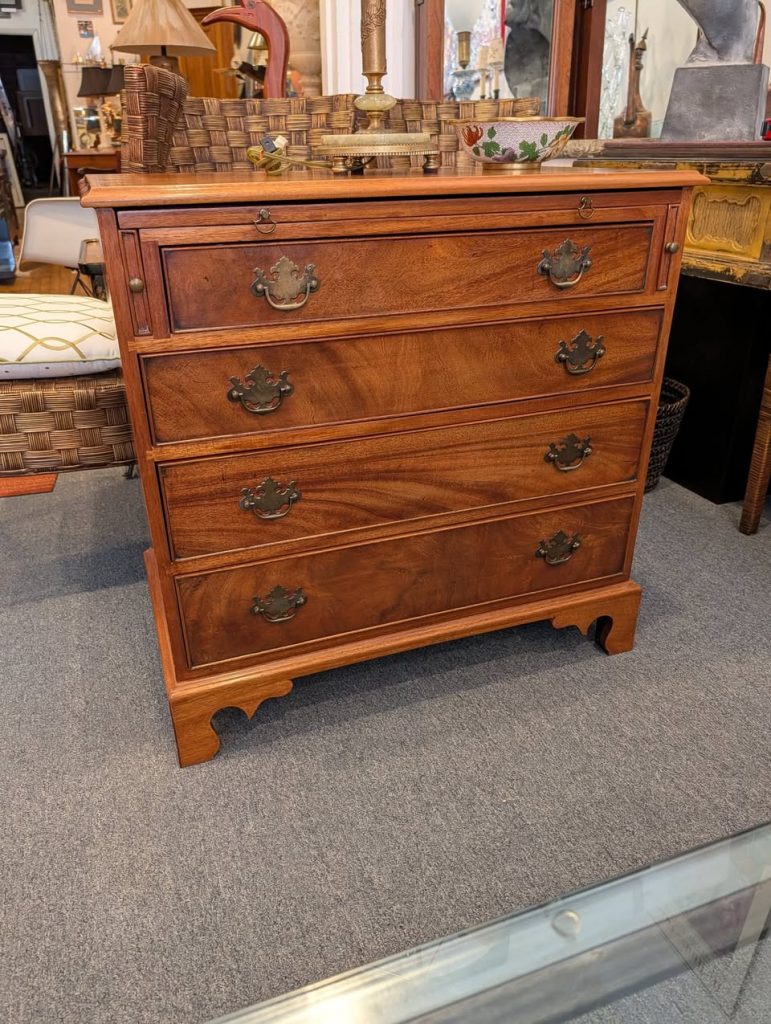 English Mahogany Bachelor Chest