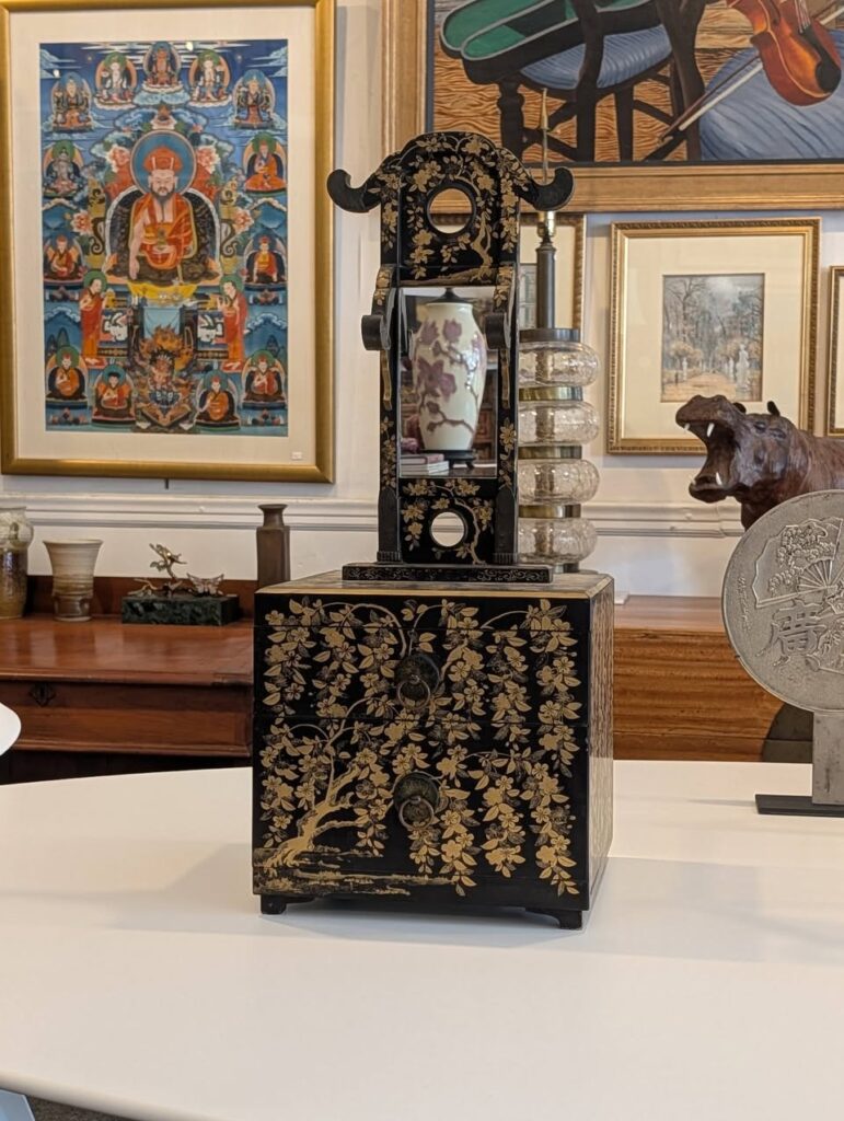 Antique Japanese Lacquer Vanity Box.