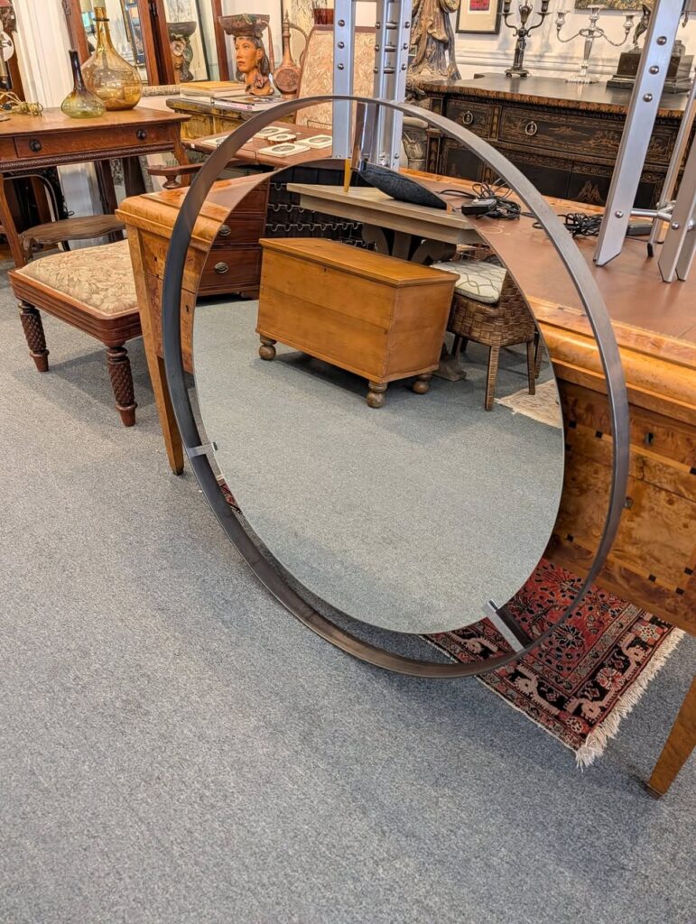 Global Views Floating Mirror