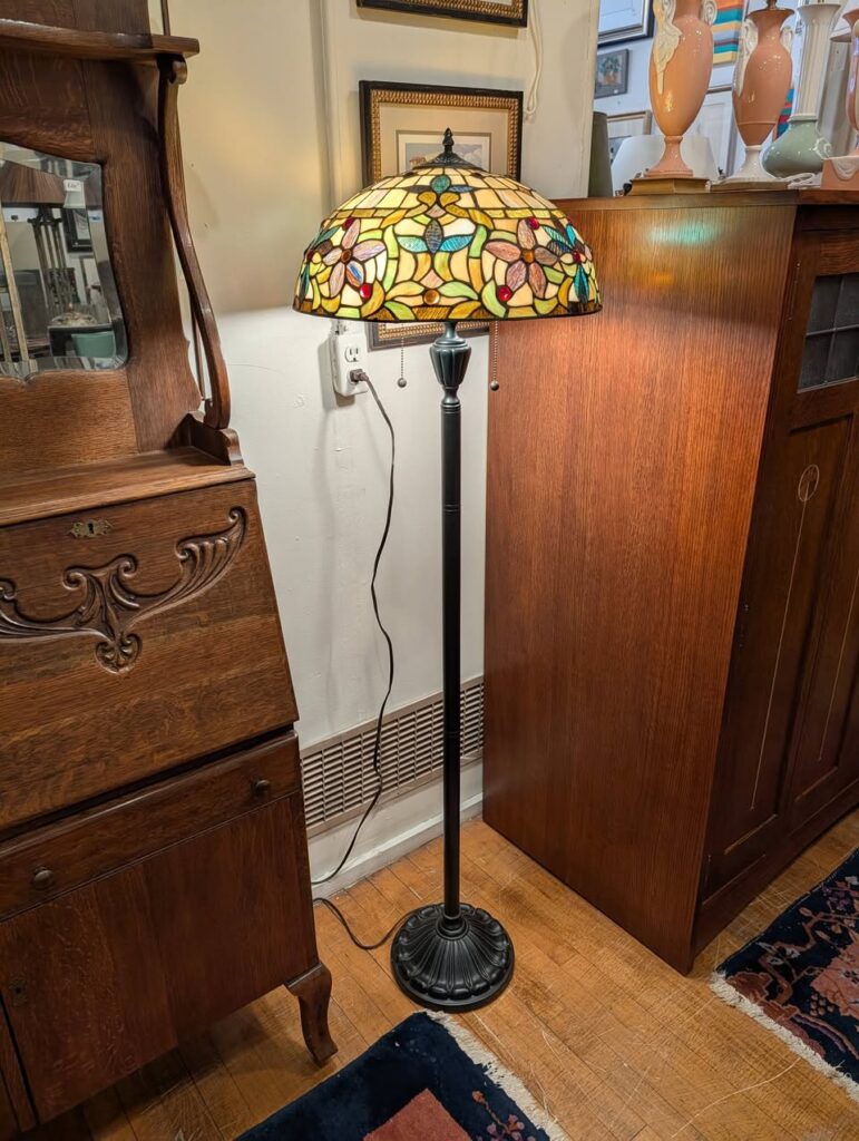 Quoizal Floor Lamp